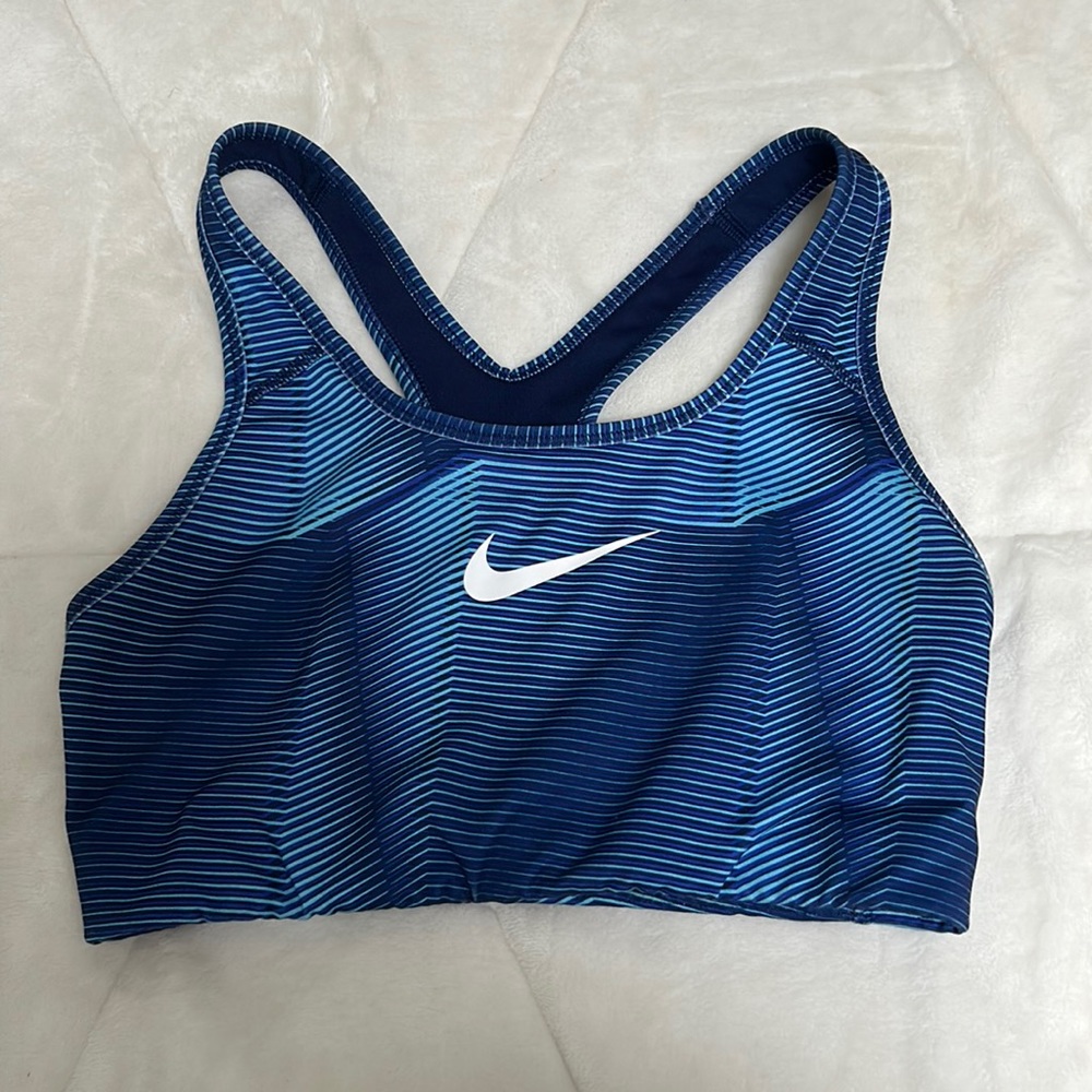 Nike sports bra